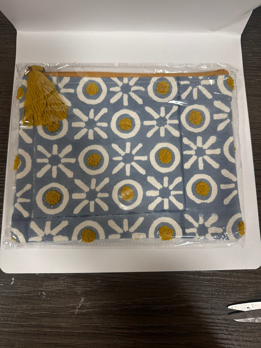 Medium Coin Purse Pouch by Chloe & Lex