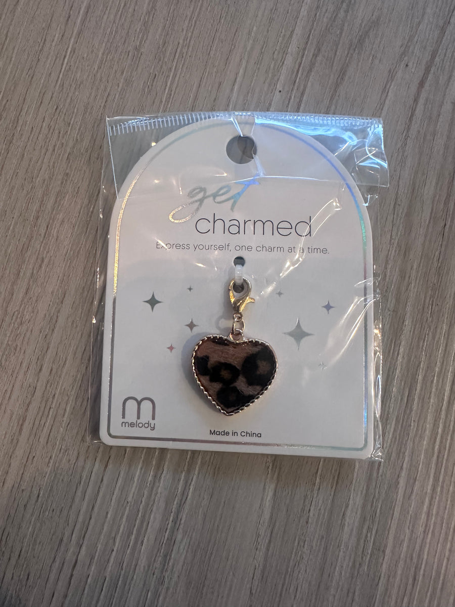 Charms - Leopard print hearts