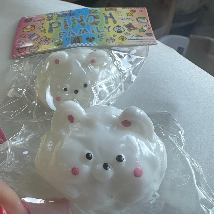 Kitty Squishy White